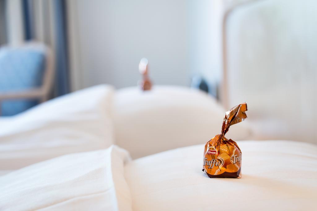 Hotel Moelndals Bro Екстериор снимка